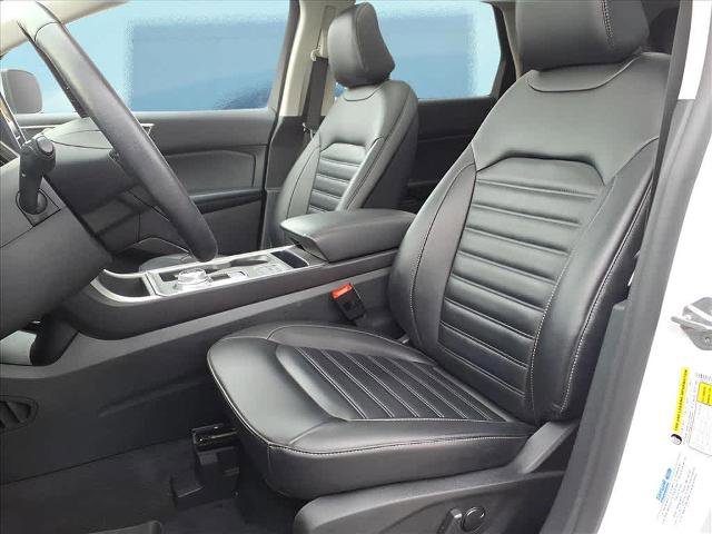 Certified 2024 Ford Edge SEL w/ Convenience Package image 19