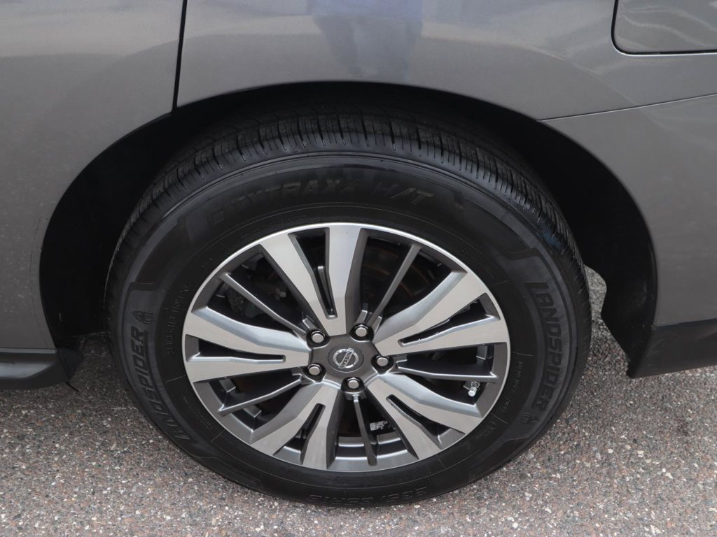 Used 2019 Nissan Pathfinder SV FWD image 17