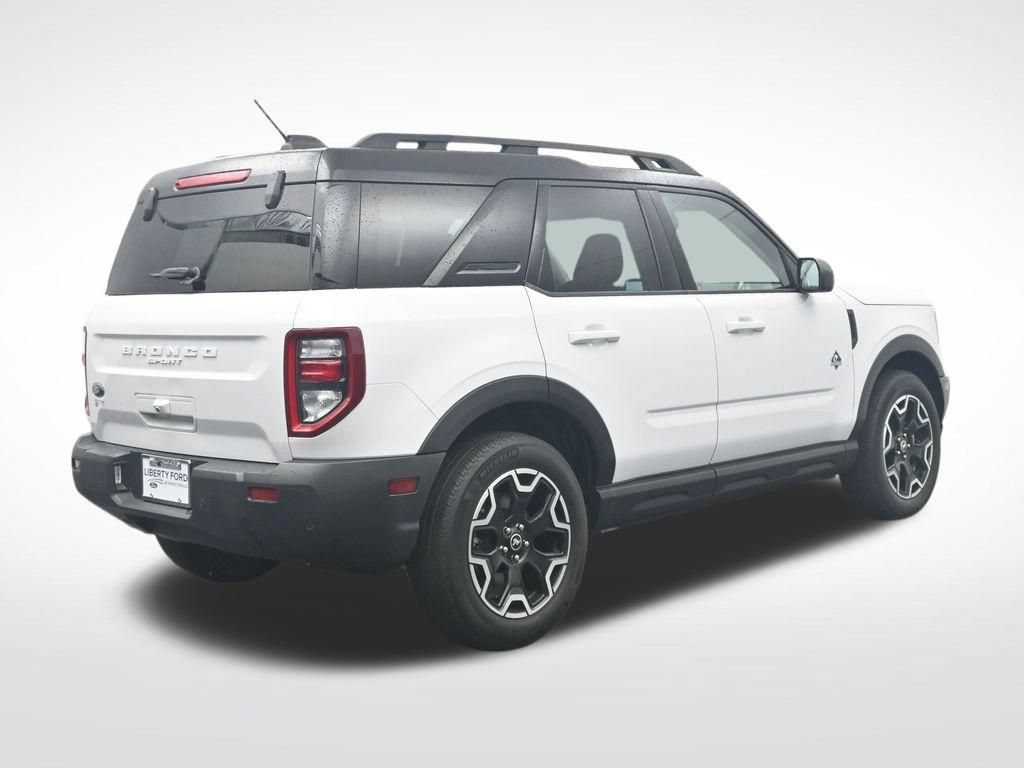 Certified 2025 Ford Bronco Sport Outer Banks AWD/4WD image 6