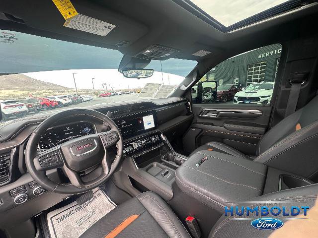 Used 2024 GMC Sierra 2500 AT4 w/ AT4 Premium Plus Package image 17