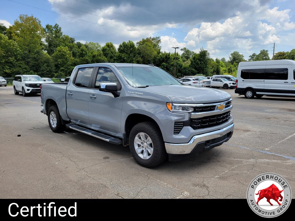Used 2024 Chevrolet Silverado 1500 LT AWD/4WD image 9