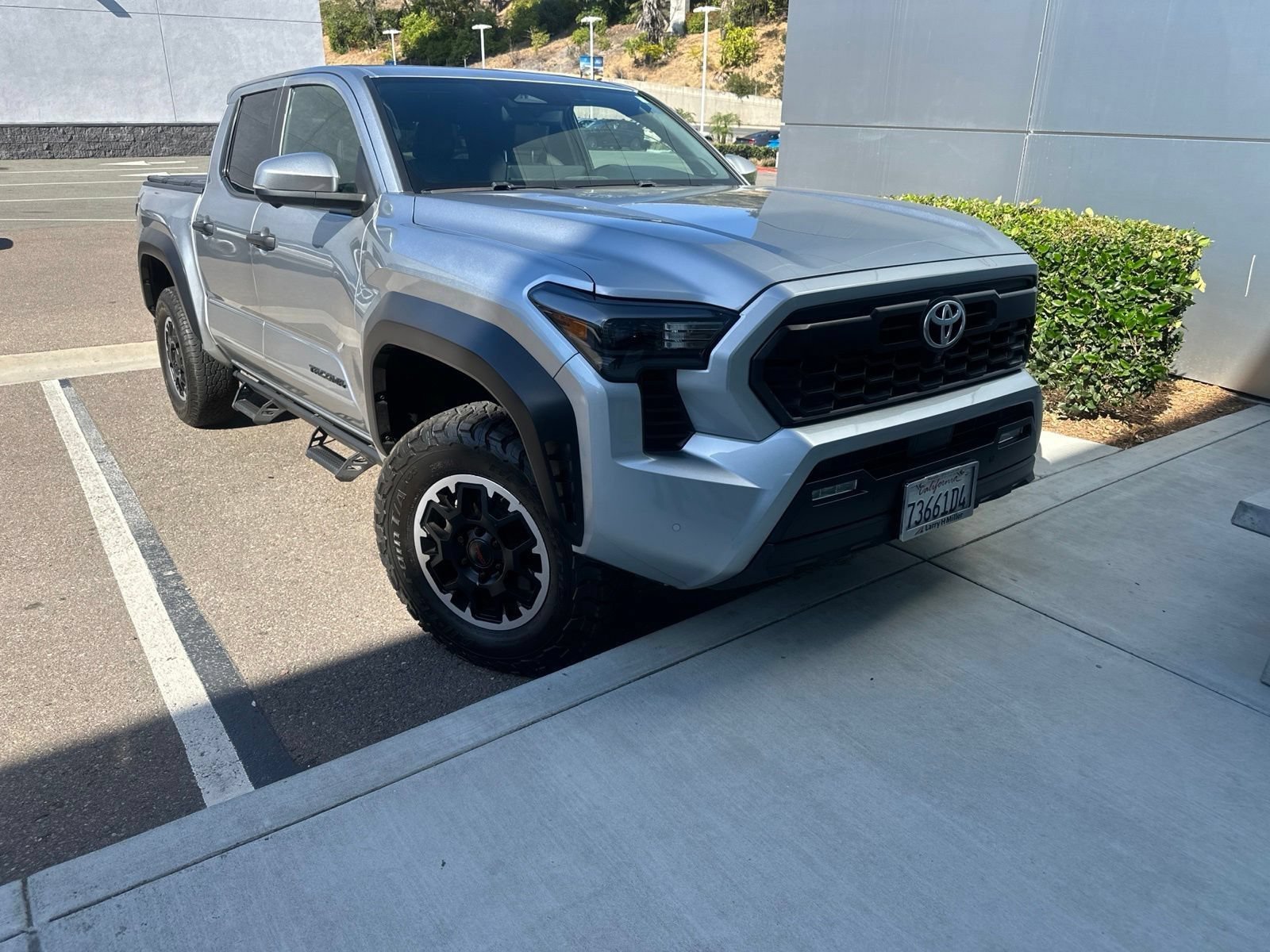 Used 2024 Toyota Tacoma TRD Off-Road w/ TRD Off Road Premium Package AWD/4WD image 6