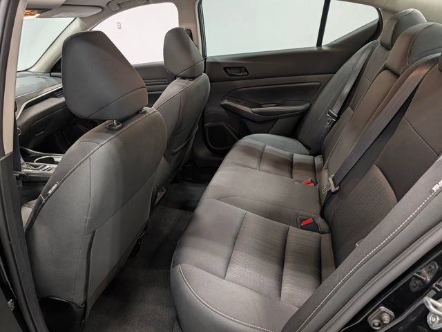 Used 2024 Nissan Altima 2.5 SV w/ SV Premium Package FWD image 30