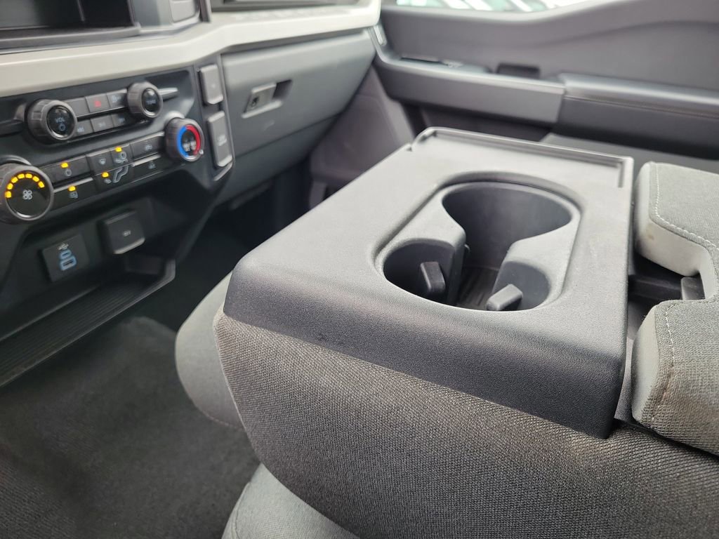 Certified 2025 Ford F250 XLT image 28