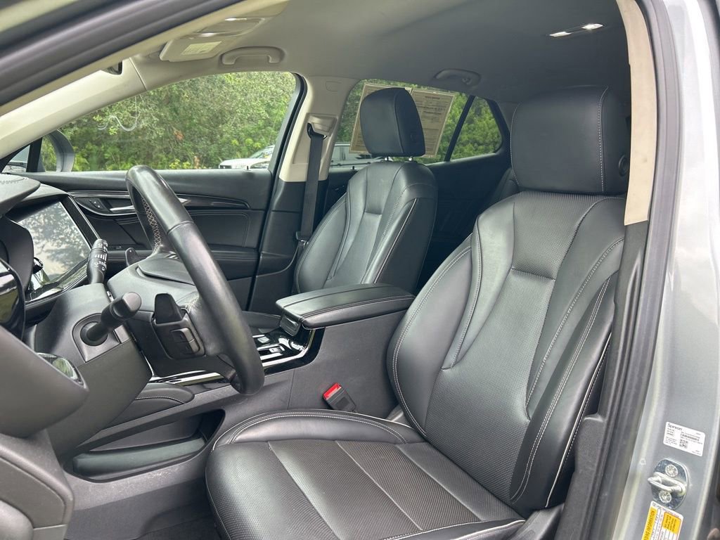 Used 2023 Buick Envision Essence image 15