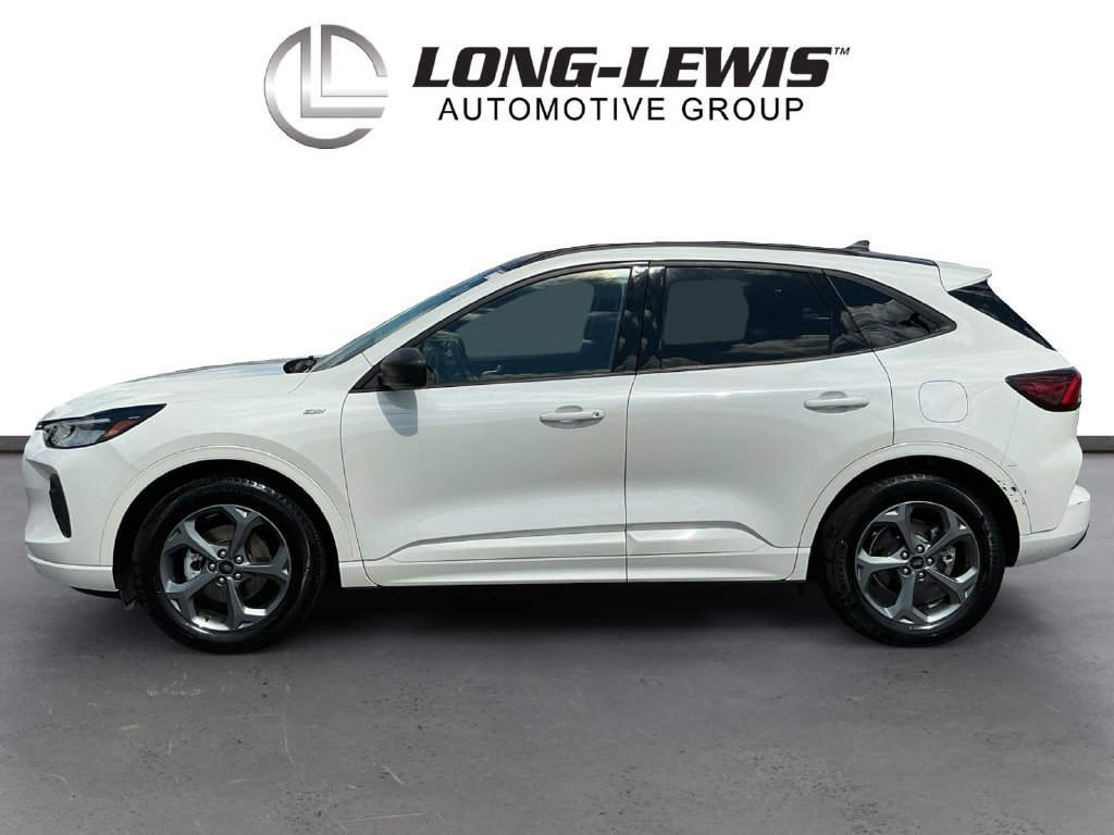 Certified 2024 Ford Escape ST-Line w/ Tech Pack #1 FWD image 2