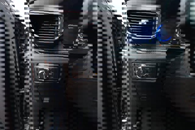 Certified 2022 Ford Explorer ST w/ Equipment Group 401A image 18