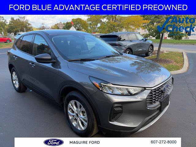 Certified 2025 Ford Escape Active w/ Cold Weather Package AWD/4WD image 1