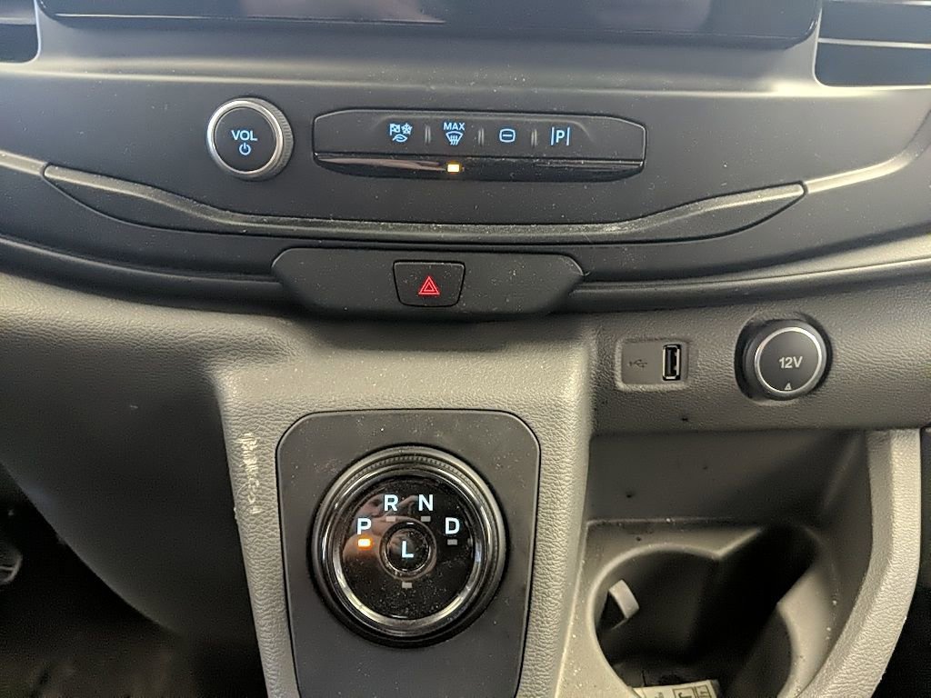 Certified 2022 Ford E-Transit Base w/ Load Area Protection Package image 17
