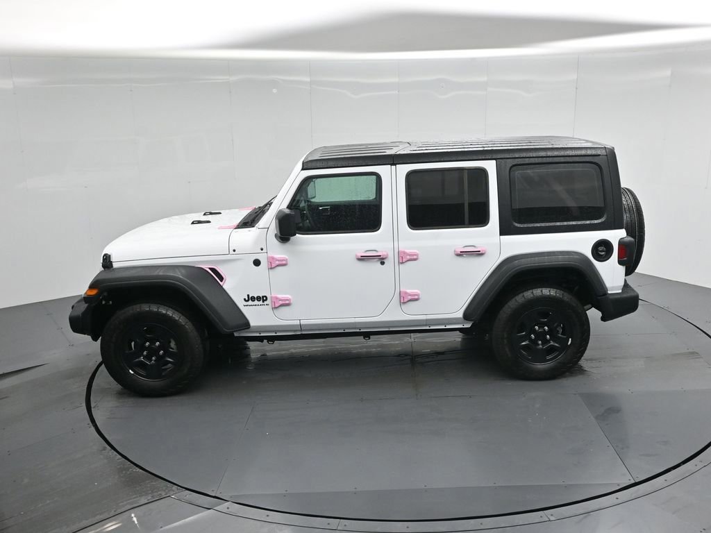 Used 2025 Jeep Wrangler Sport image 23