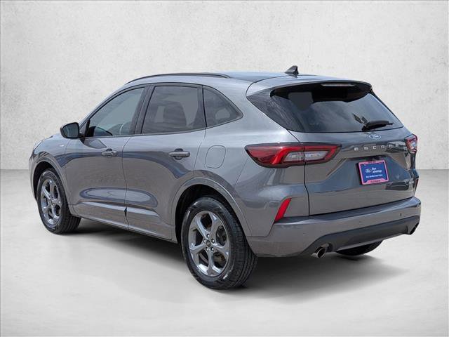Certified 2023 Ford Escape ST-Line w/ Tech Pack #1 AWD/4WD image 8