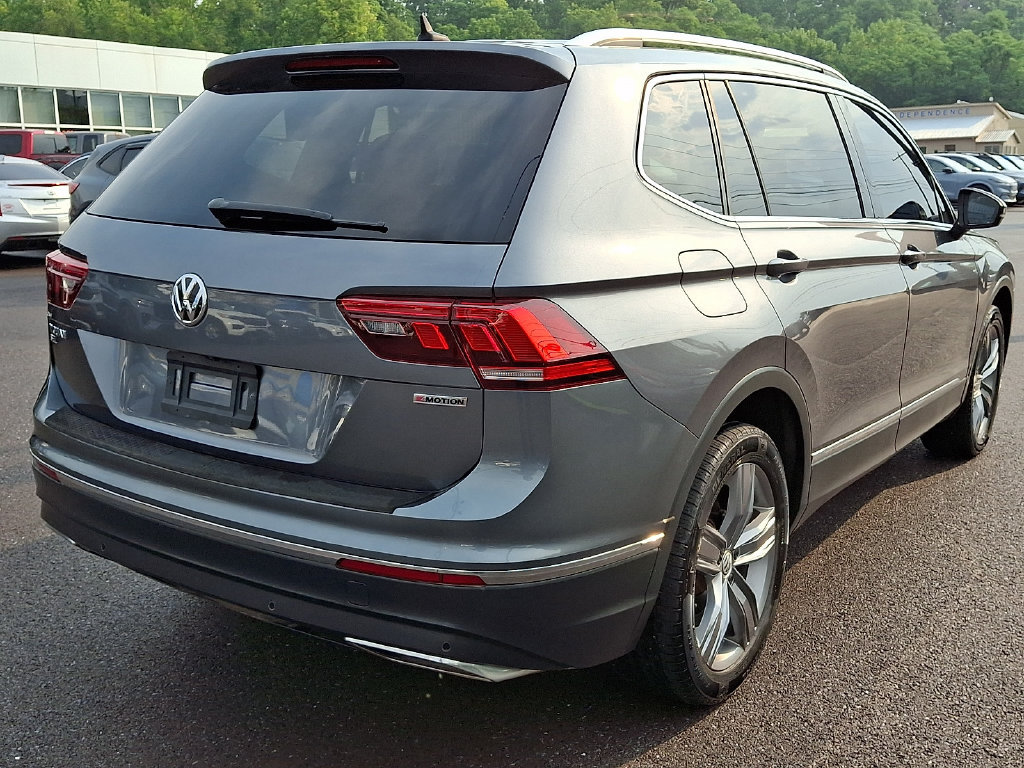 Used 2020 Volkswagen Tiguan SEL AWD/4WD image 10
