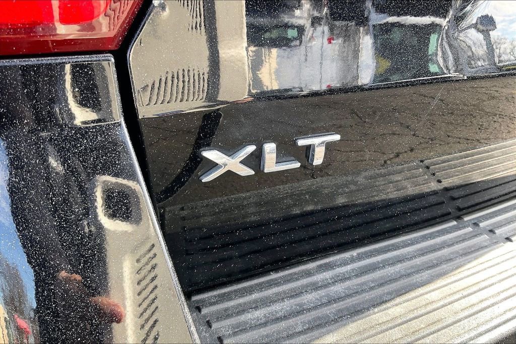 Certified 2019 Ford Expedition XLT w/ Equipment Group 202A image 30