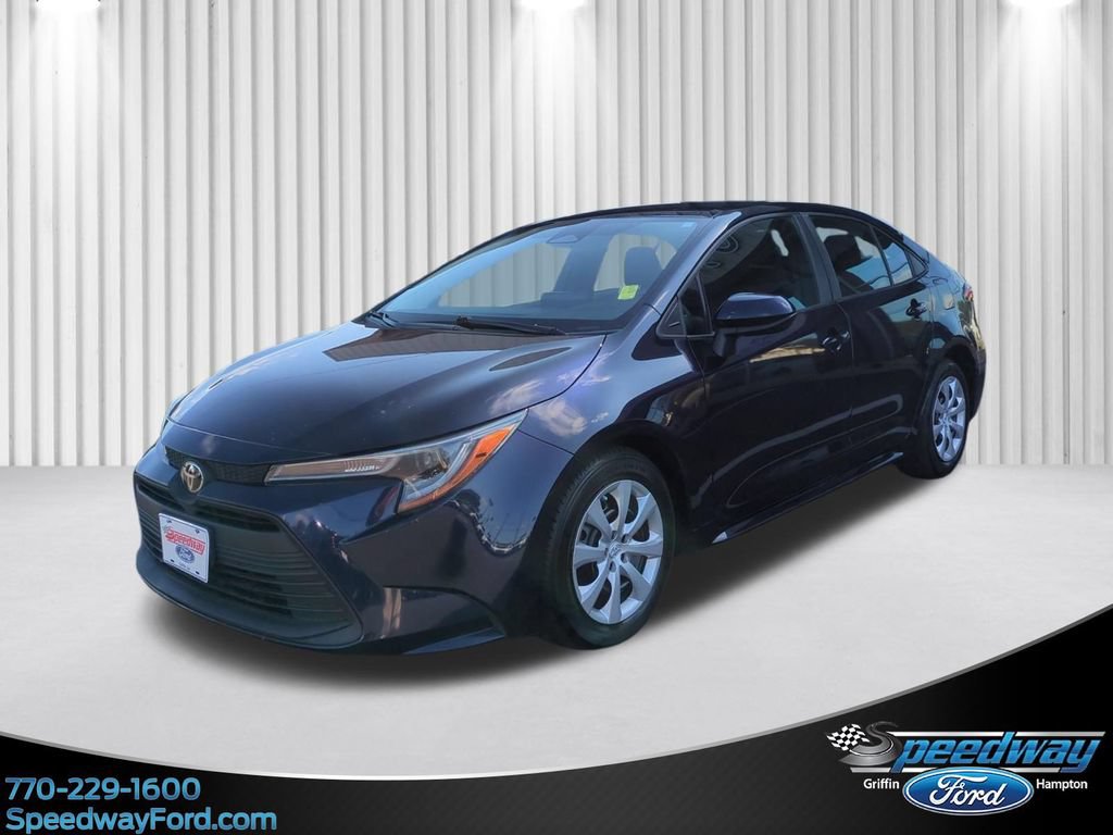 Used 2024 Toyota Corolla LE FWD image 1