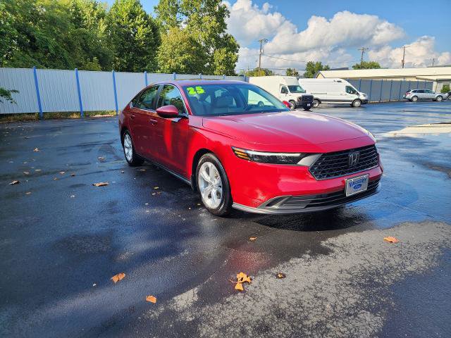 Used 2025 Honda Accord LX image 7