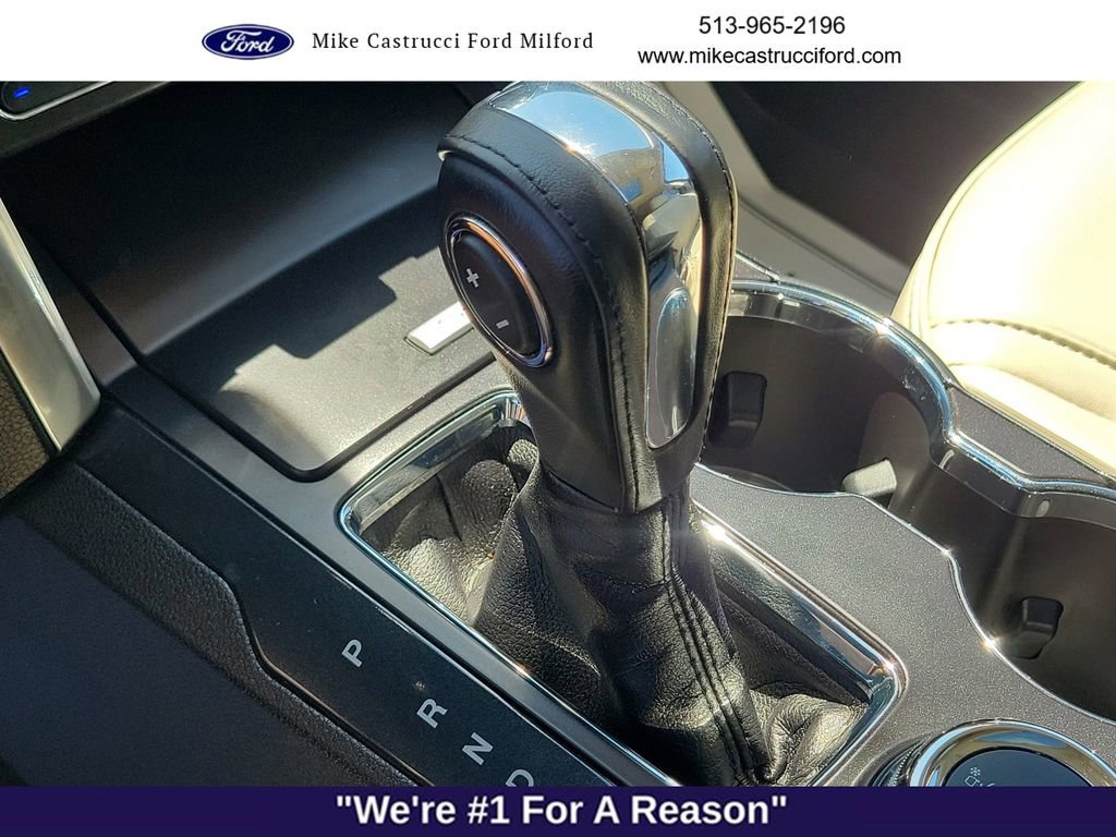 Certified 2019 Ford Explorer Limited w/ Limited Luxury Package AWD/4WD image 19