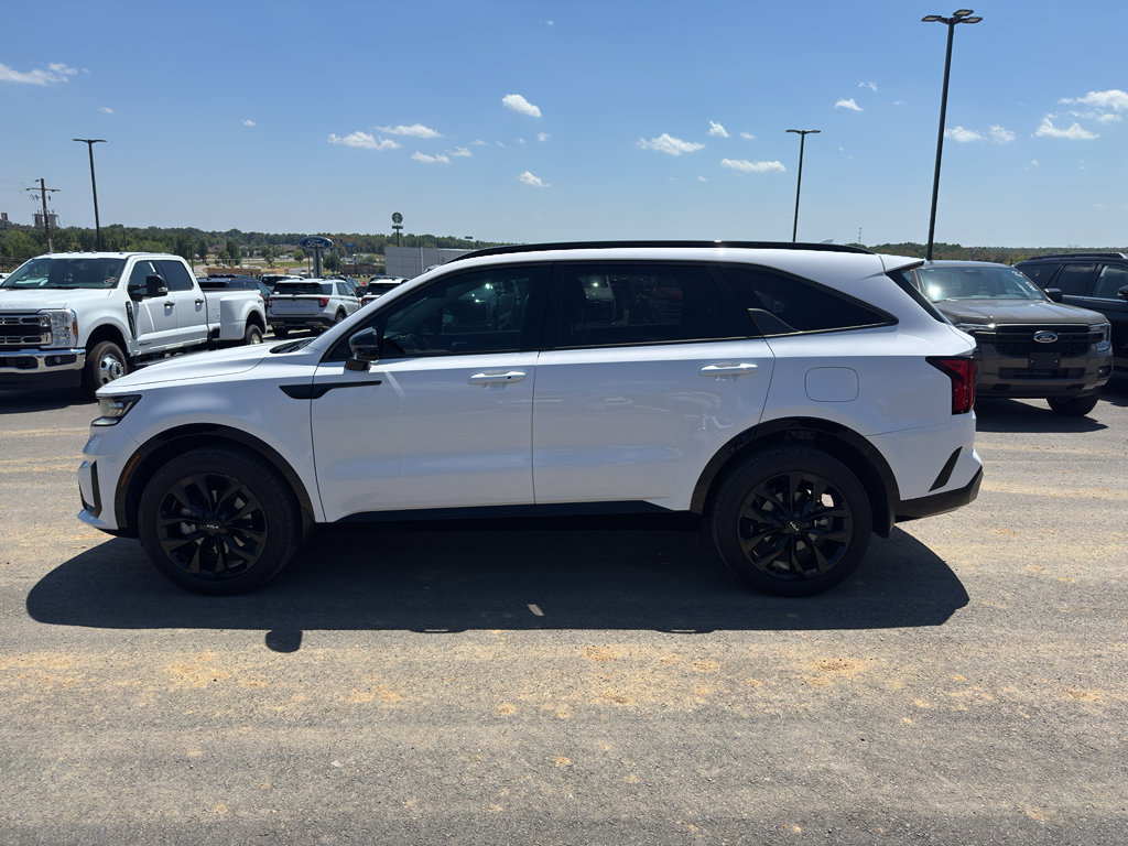 Used 2023 Kia Sorento SX AWD/4WD image 8