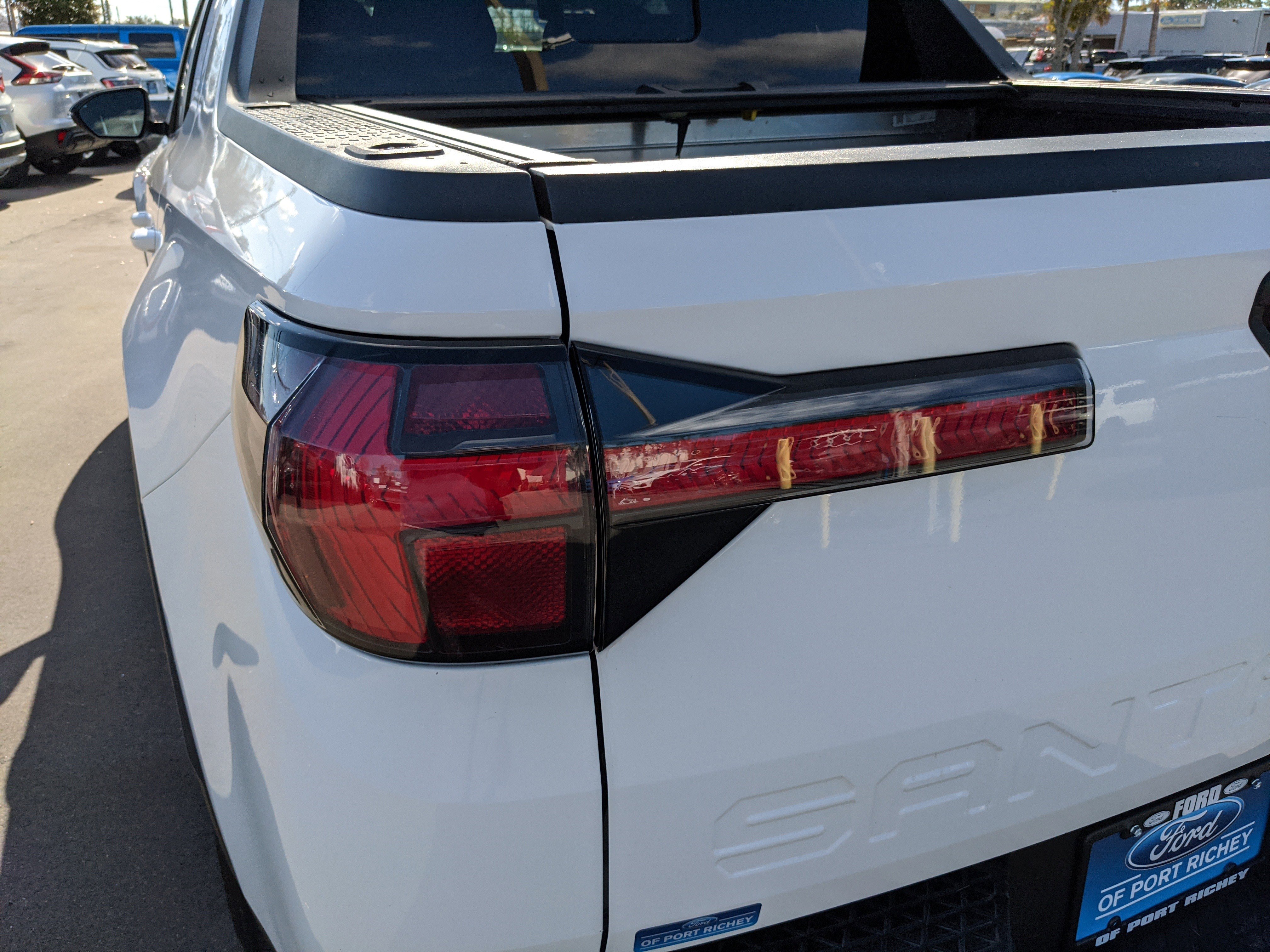 Used 2022 Hyundai Santa Cruz SEL Premium w/ Cargo Package image 11