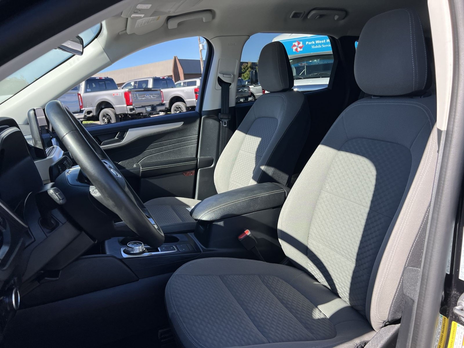 Certified 2022 Ford Escape SE w/ SE Sport Appearance Package AWD/4WD image 13
