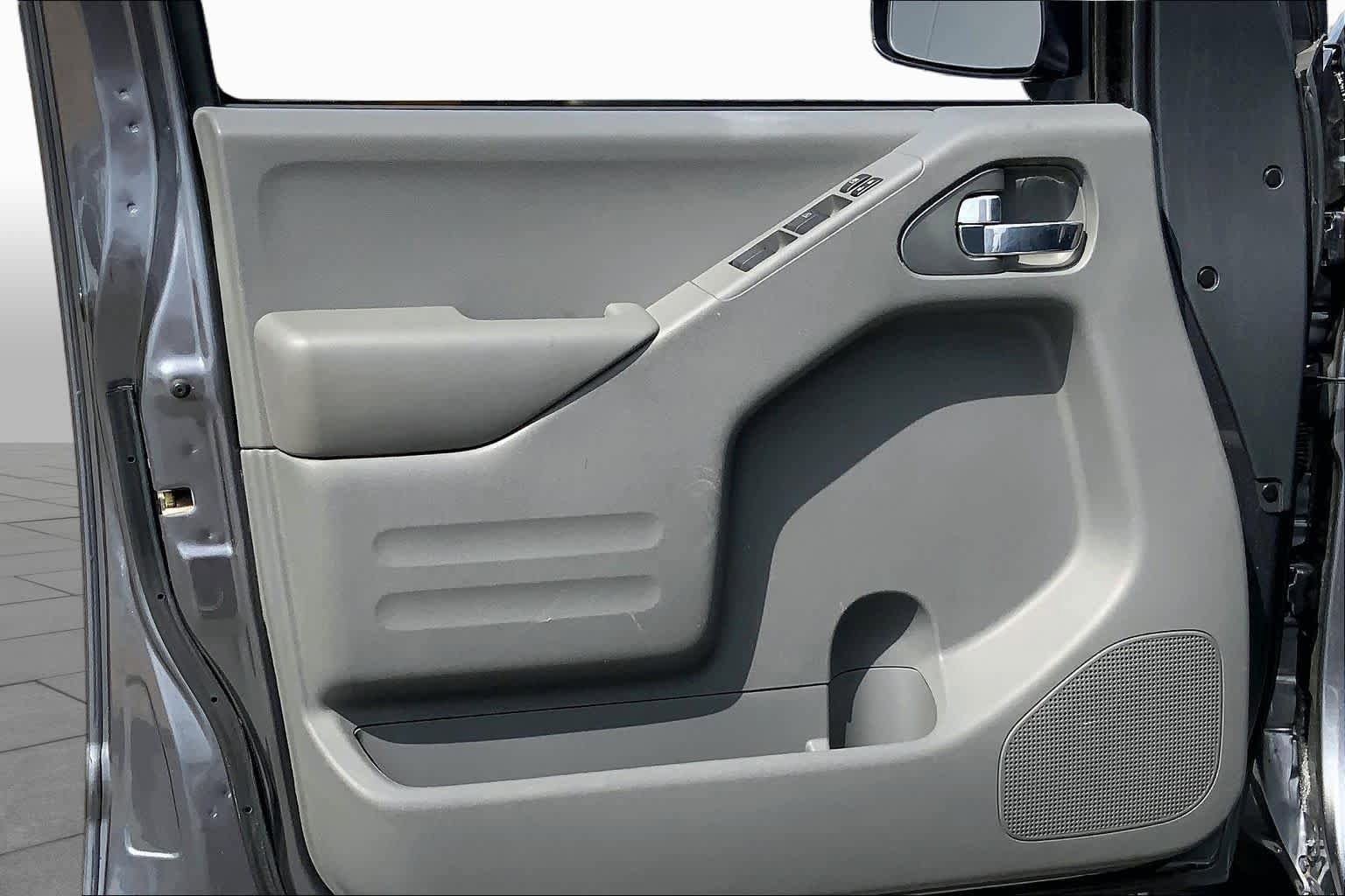 Used 2019 Nissan Frontier SV RWD image 21