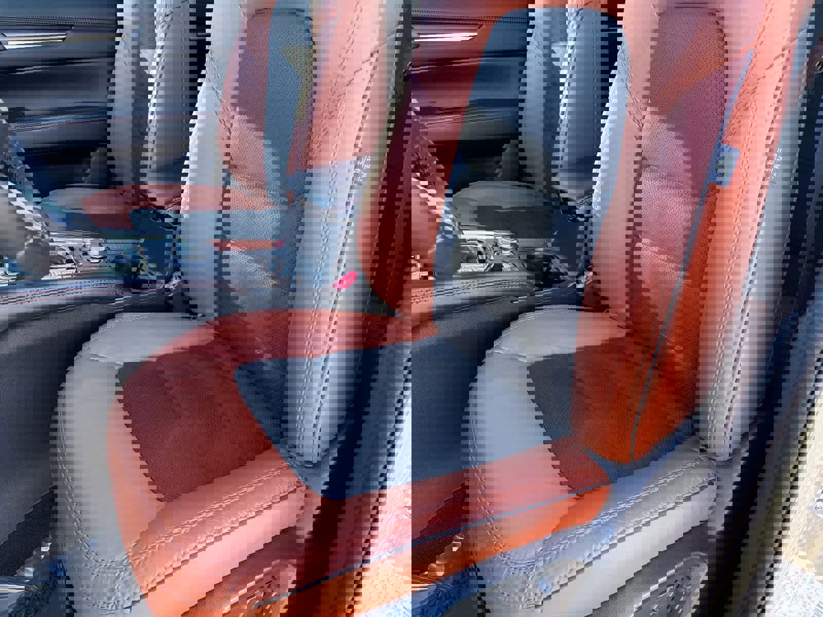 Used 2025 MAZDA CX-5 Carbon Edition image 17