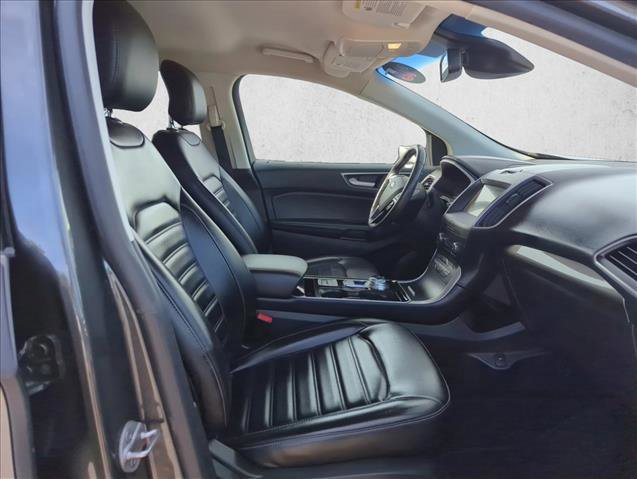 Certified 2019 Ford Edge SEL w/ Equipment Group 201A image 24