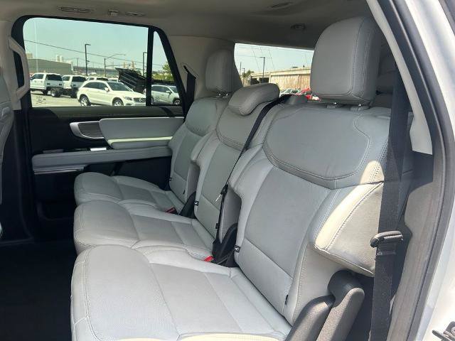 Certified 2025 Ford Expedition Max Platinum AWD/4WD image 14