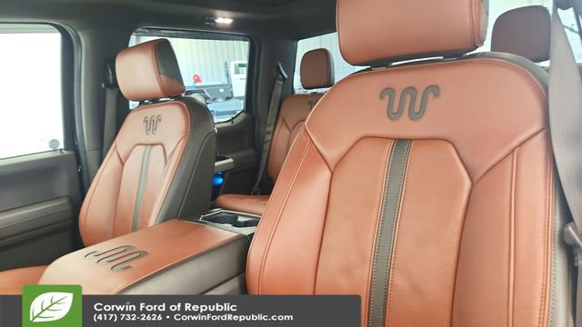 Certified 2025 Ford Expedition Platinum w/ Driver's Package image 29