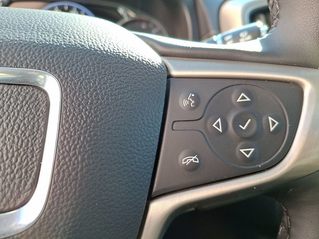 Used 2024 GMC Terrain Denali w/ Denali Premium Package image 22