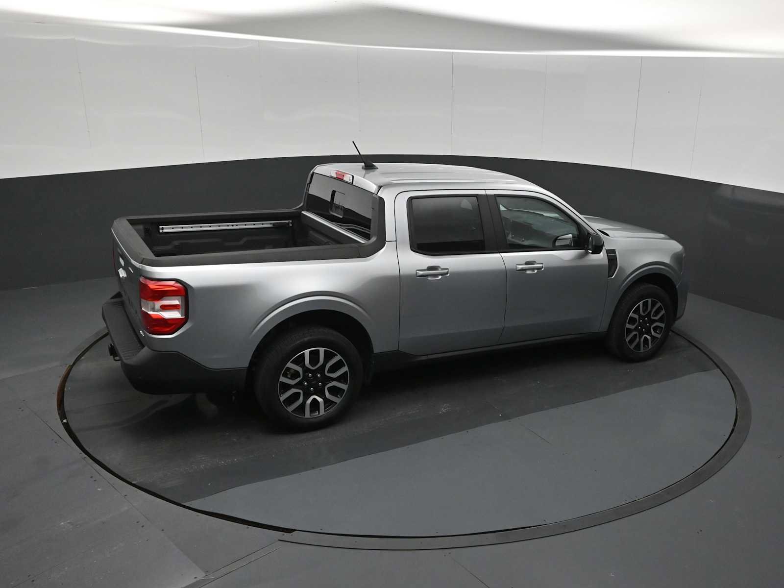 Certified 2024 Ford Maverick Lariat AWD/4WD image 34