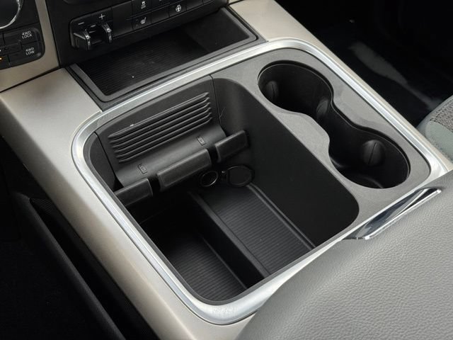 Used 2018 RAM 1500 SLT AWD/4WD image 17