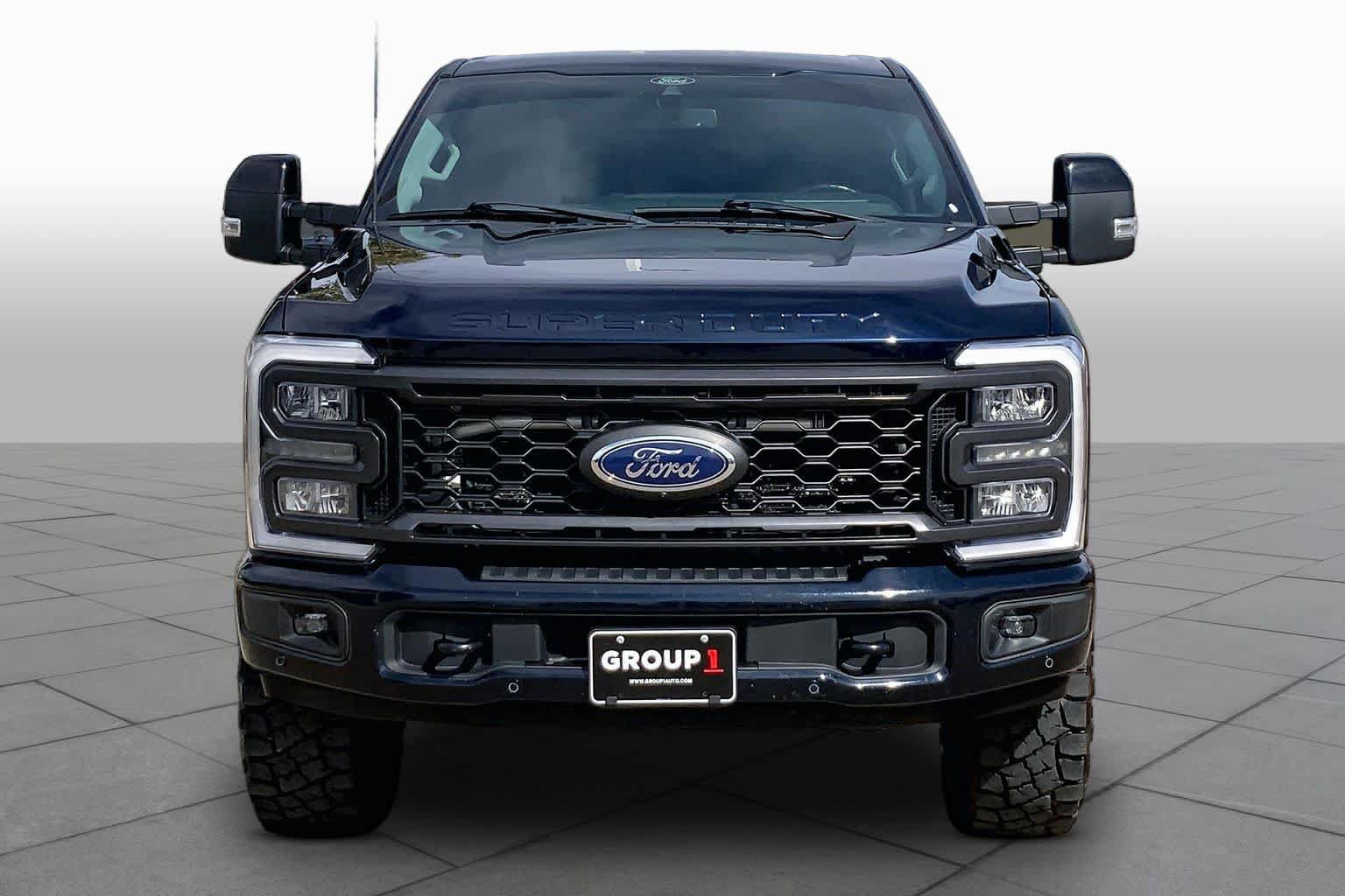 Certified 2024 Ford F250 Lariat w/ Lariat Ultimate Package AWD/4WD image 4