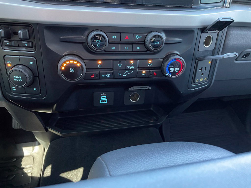 Certified 2026 Ford F250 XLT w/ XLT Premium Package AWD/4WD image 21