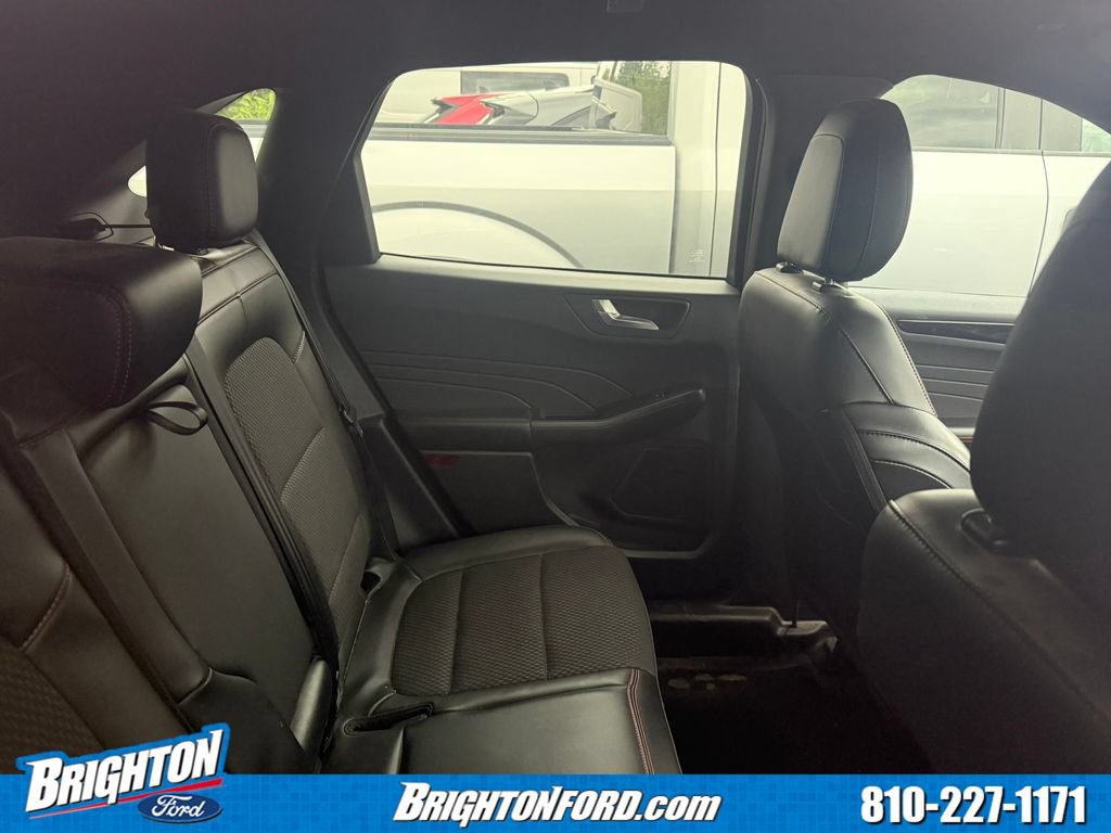 Certified 2023 Ford Escape ST-Line w/ Tech Pack #1 AWD/4WD image 8