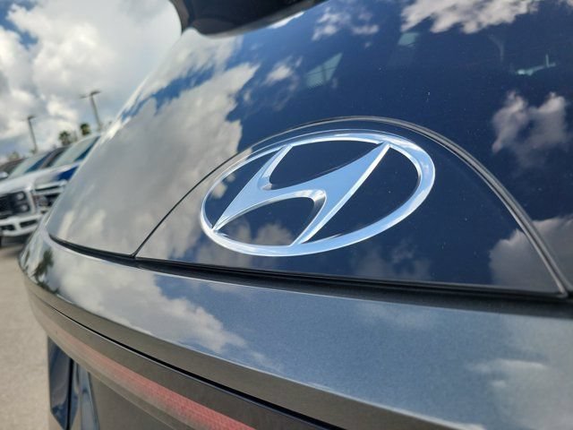Used 2024 Hyundai Tucson Limited AWD/4WD image 9