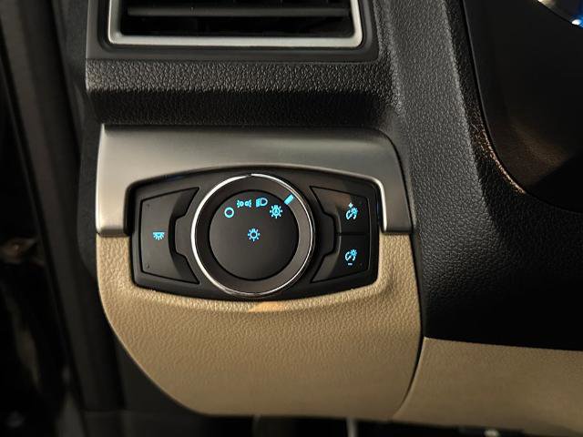 Certified 2017 Ford Explorer FWD image 18
