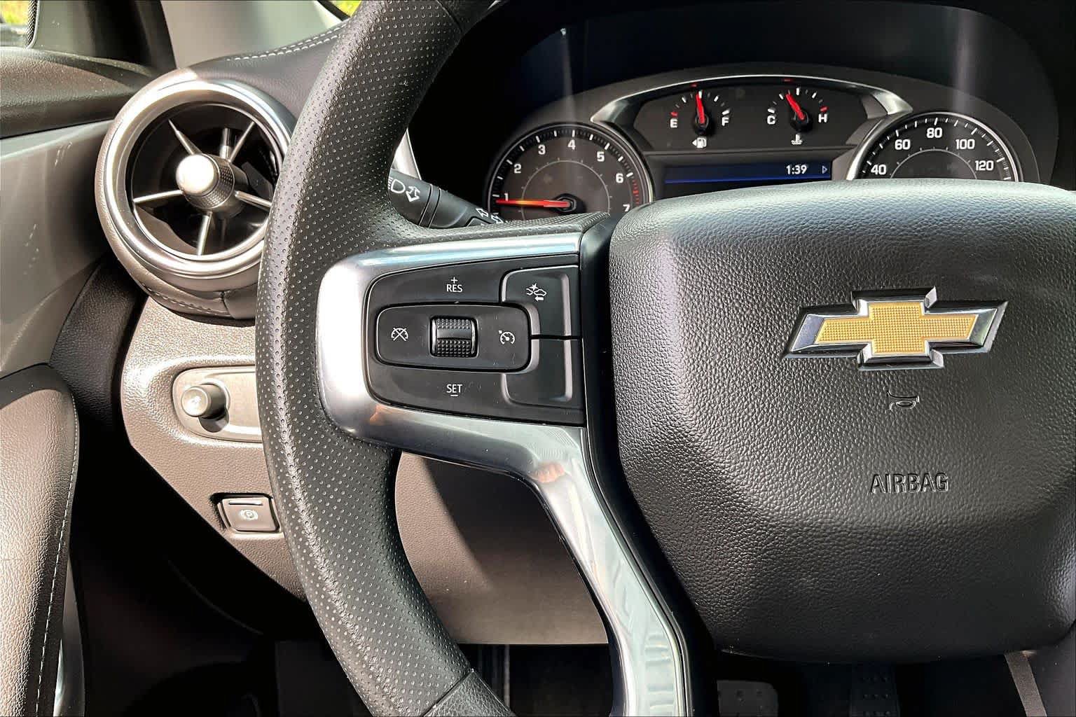 Used 2024 Chevrolet Blazer LT AWD/4WD image 24