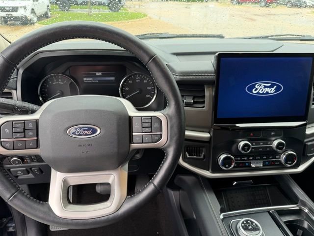Certified 2023 Ford Expedition XLT RWD image 12