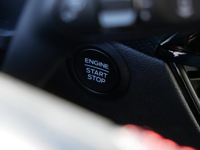 Certified 2025 Ford Escape ST-Line image 21