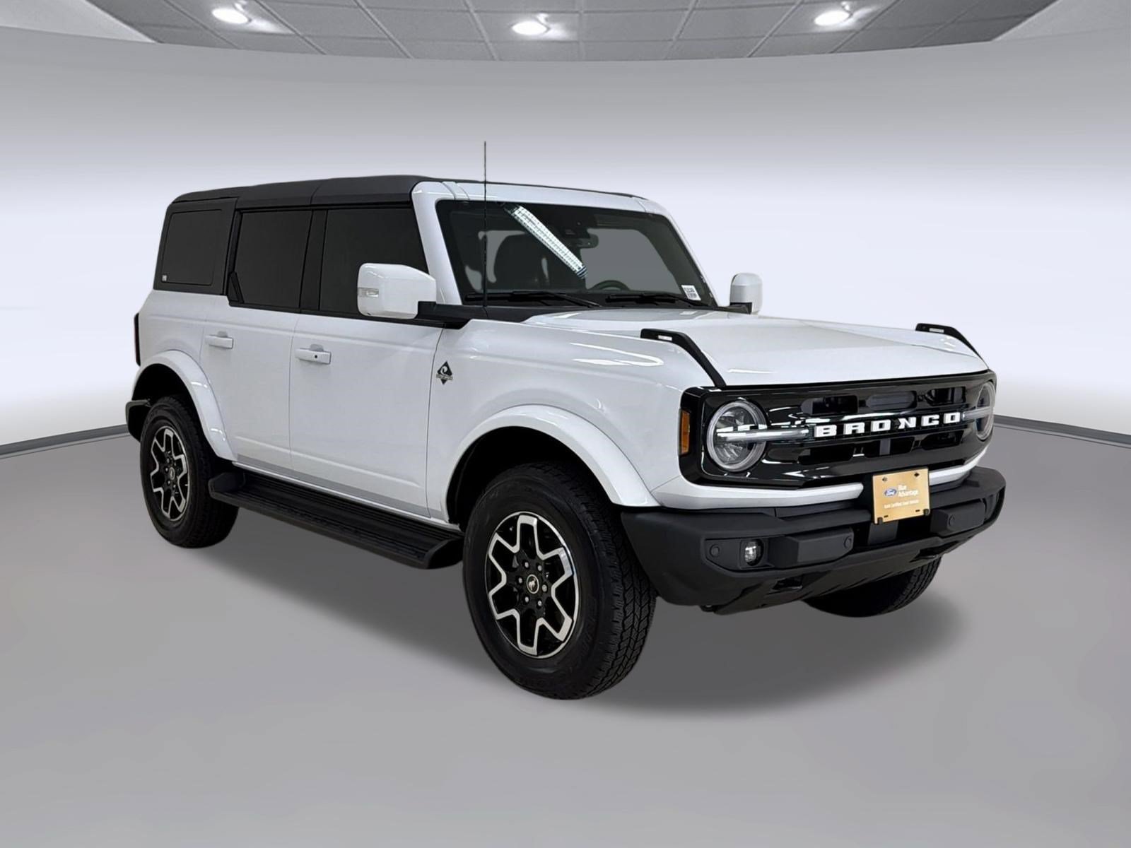 Certified 2025 Ford Bronco Outer Banks AWD/4WD image 7