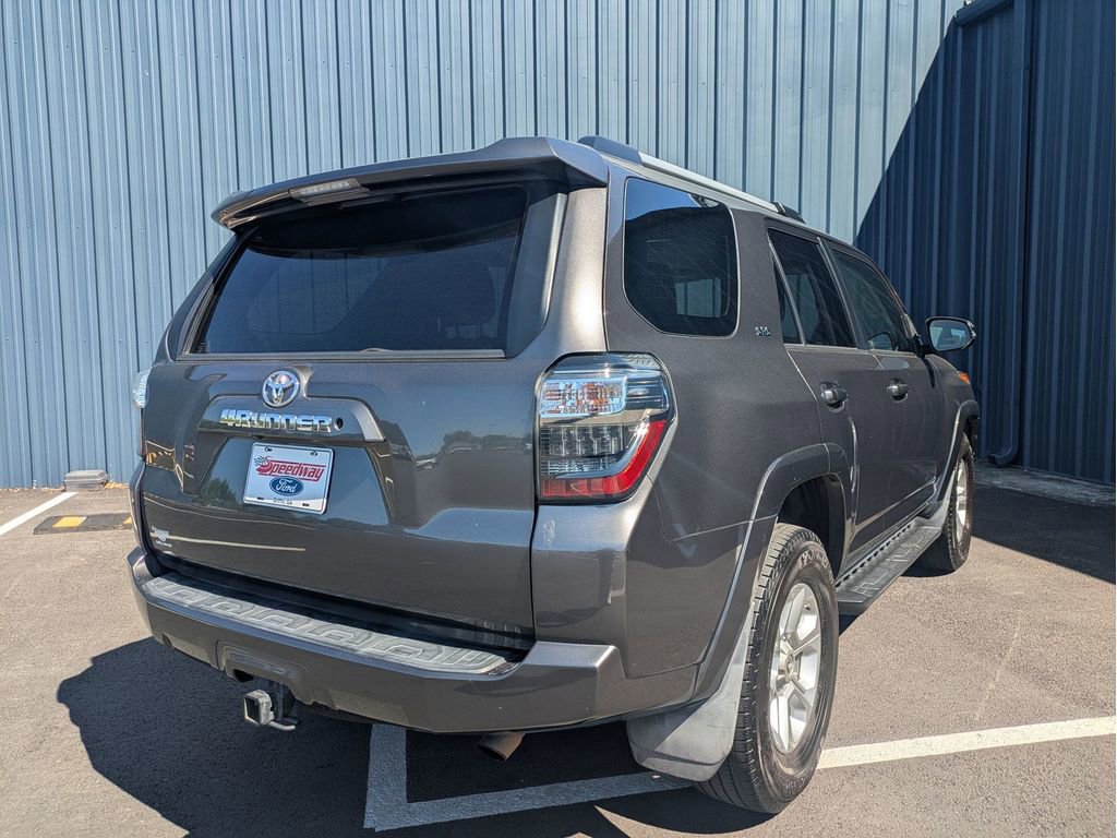 Used 2019 Toyota 4Runner SR5 Premium RWD image 5