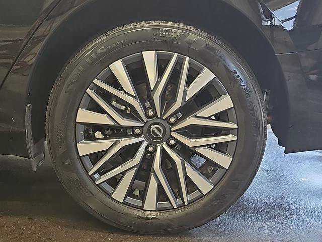 Used 2025 Nissan Altima 2.5 SV AWD/4WD image 32