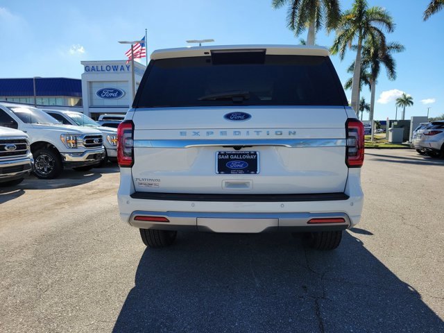 Certified 2023 Ford Expedition Platinum image 3