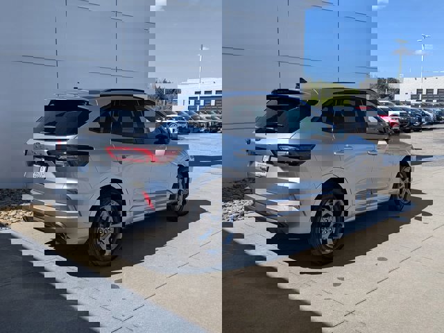 Certified 2024 Ford Escape ST-Line w/ Tech Pack #1 image 6