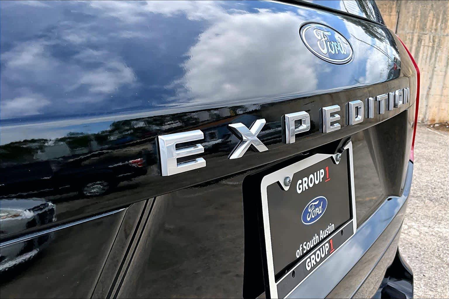Certified 2025 Ford Expedition Active RWD image 10