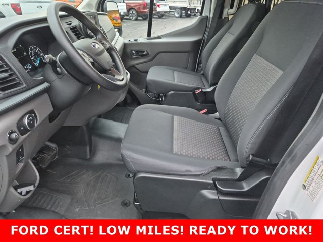 Certified 2025 Ford Transit 250 Low Roof w/ Exterior Upgrade Package RWD image 11