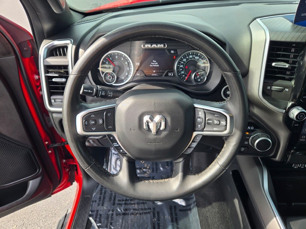 Used 2025 RAM 1500 Big Horn AWD/4WD image 33