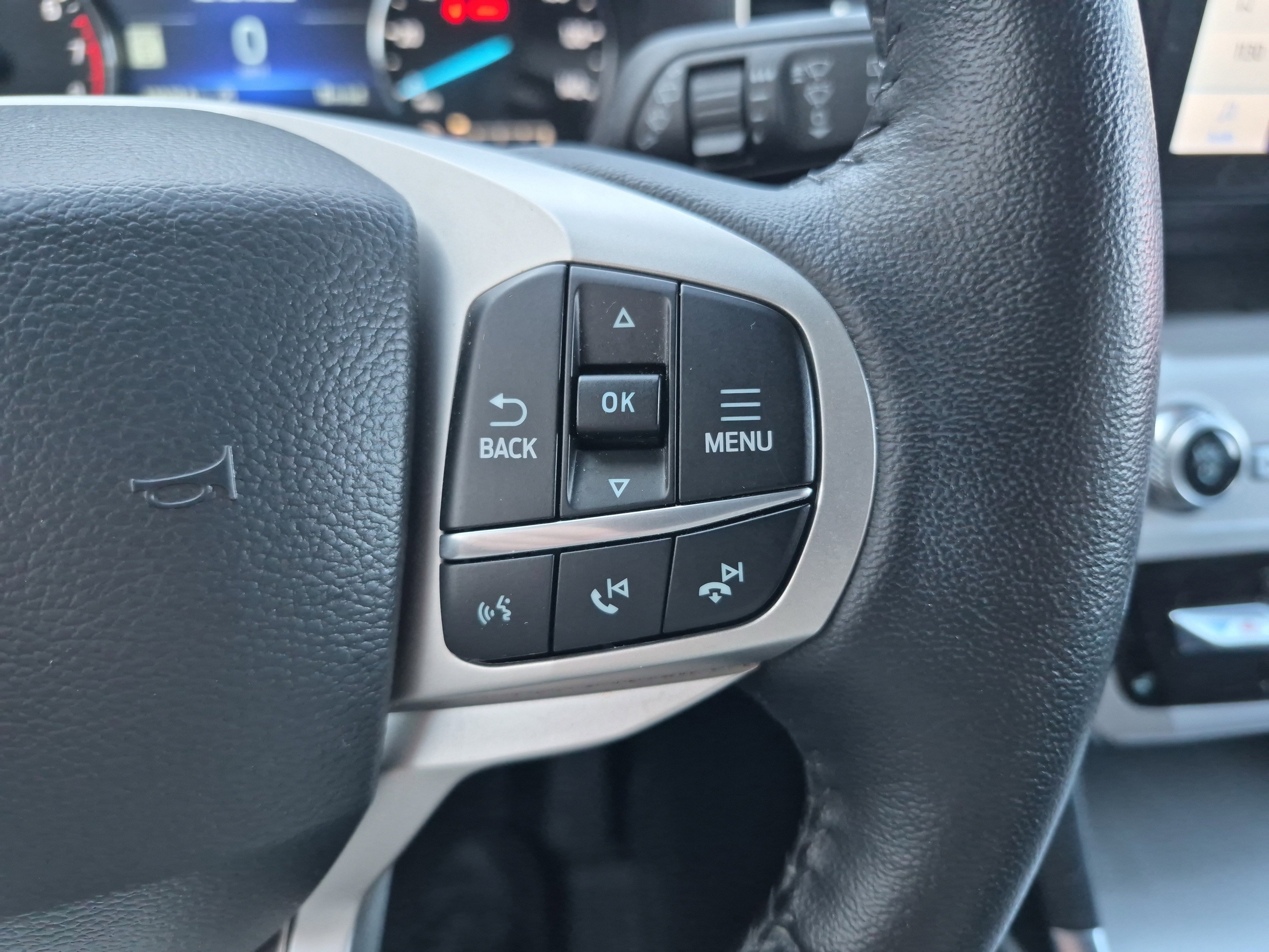 Certified 2023 Ford Explorer XLT w/ Equipment Group 202A image 28