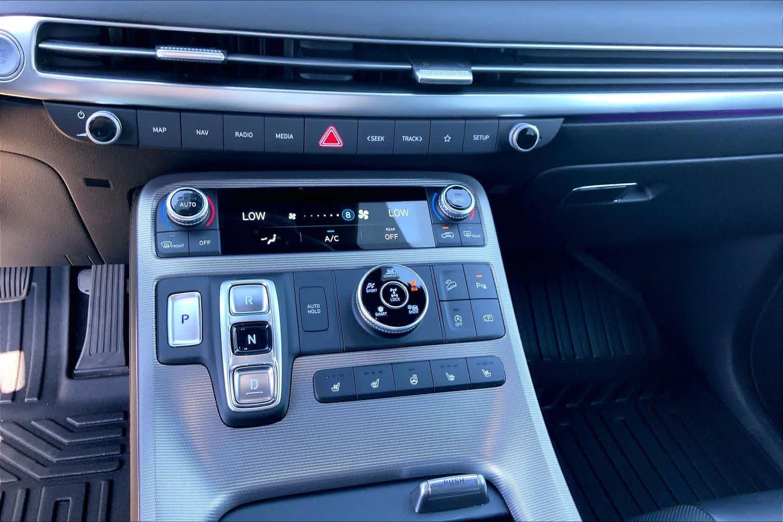 Used 2025 Hyundai Palisade Calligraphy AWD/4WD image 35
