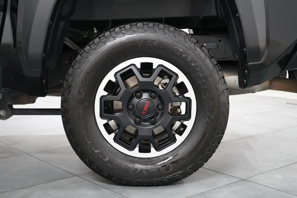 Used 2024 Toyota Tacoma TRD Off-Road AWD/4WD image 34